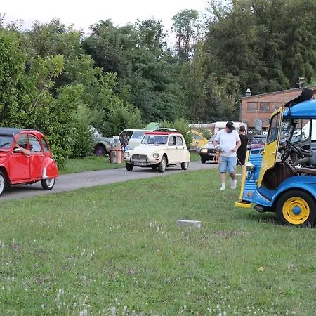 Les Acacias 캠프장